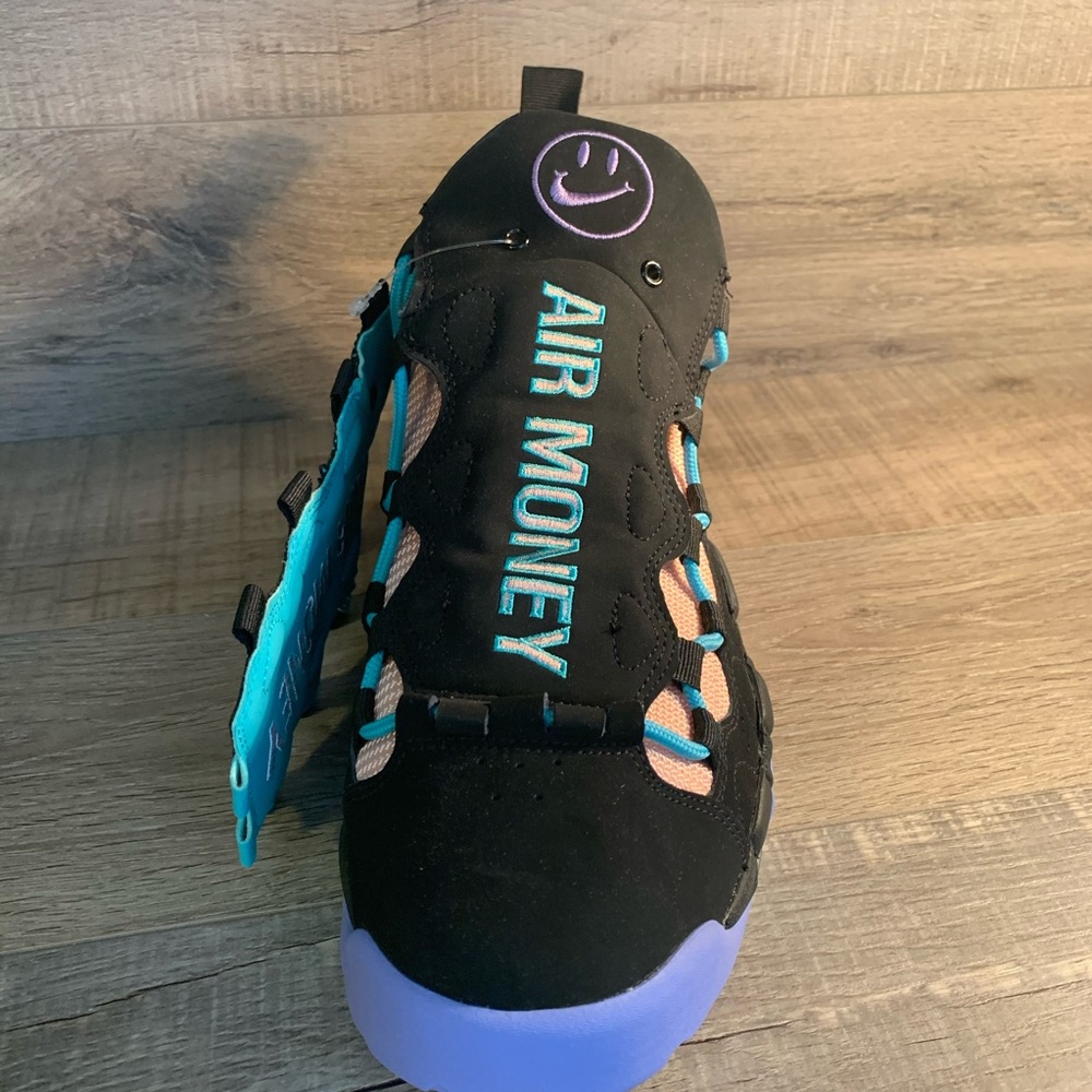 Air More Money ‘Have a Nike Day’ - Picture 6 of 7